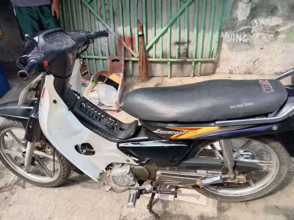 Motor legenda 2 tahun 2003