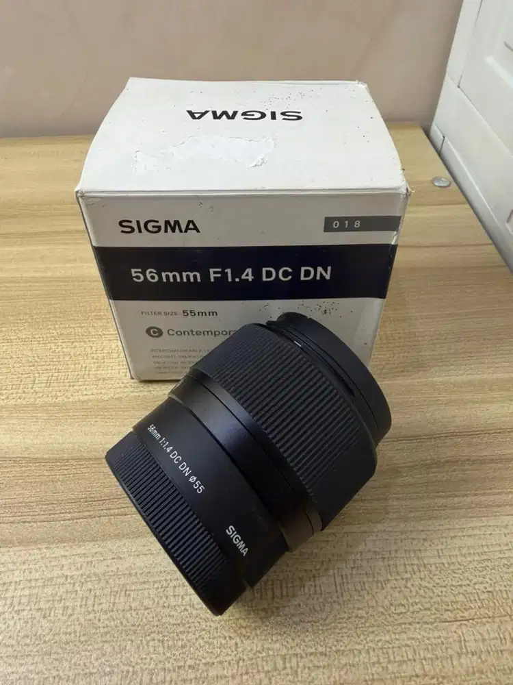 Lensa Sigma 56mm F1.4 Fullshet Box Mulus likenew