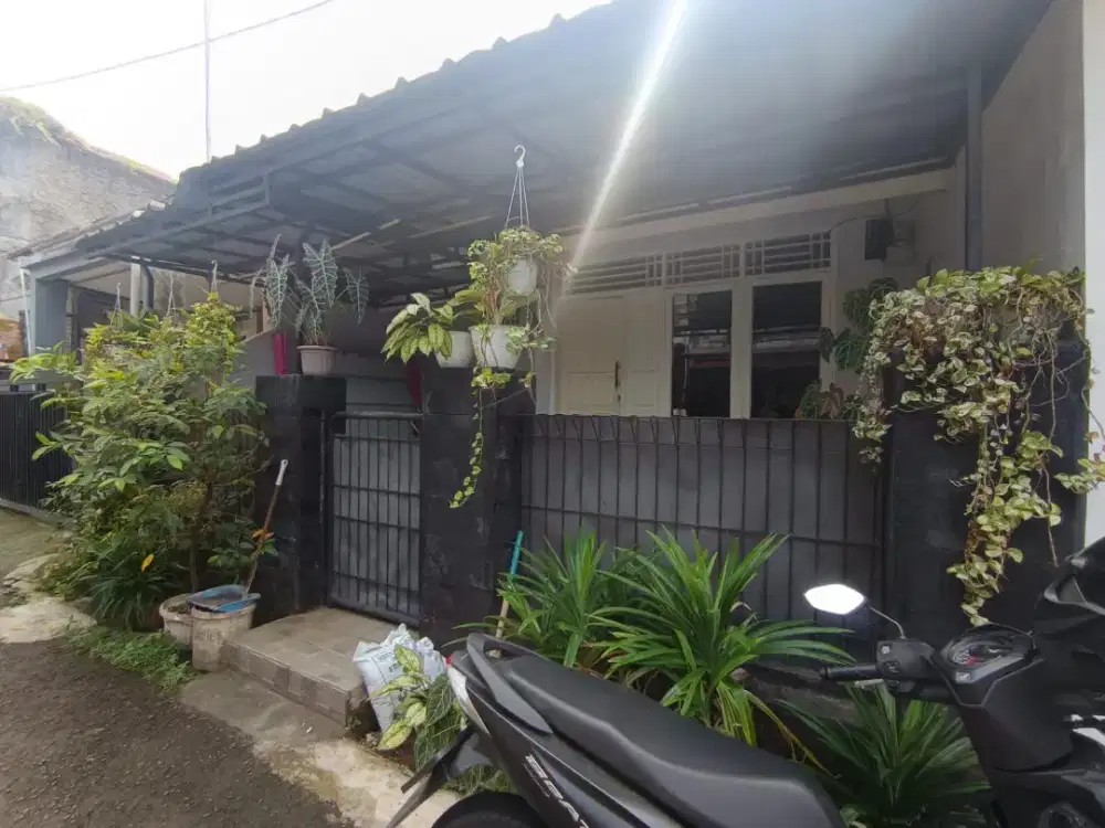 Rumah dijual Perumnas Ciracas Blok B21 Serang Kota,