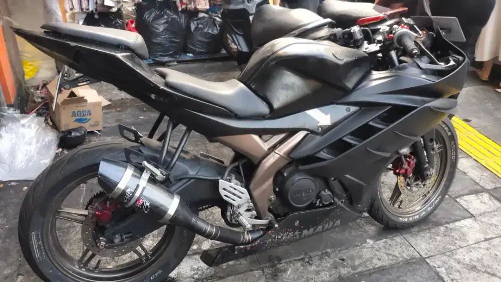 Yamaha motor sport R15