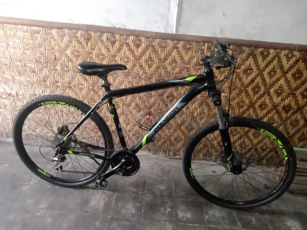 Jual sepeda MTB Polygon premier 4