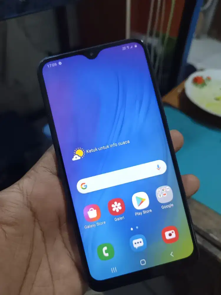 Samsung m10 ram 2/16gb hp aja batangan