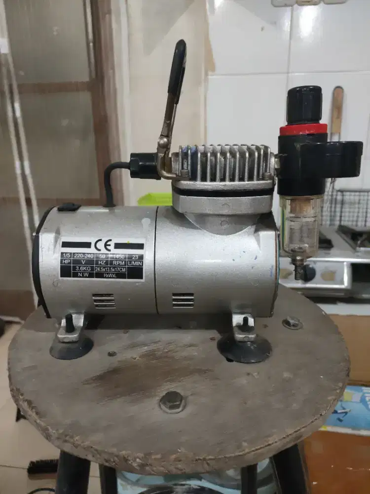 Mini Air Compressor AS18 Oil-less Airbrush Kompresor Kondisi Normal