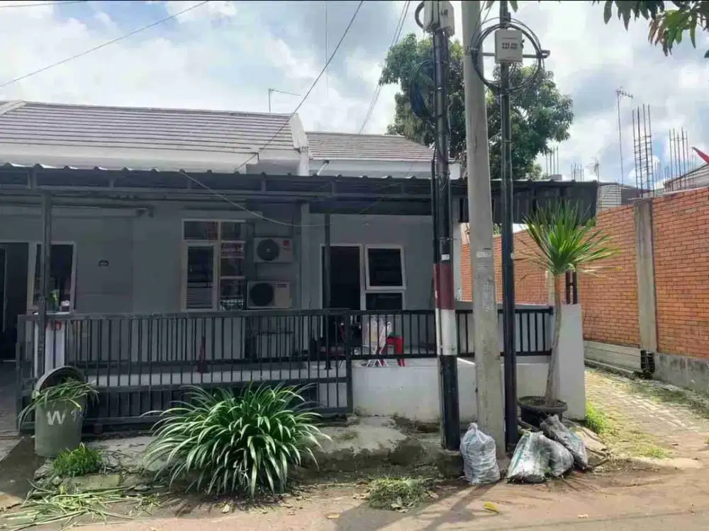 Rumah Serang City, LT 107 m². Hoek