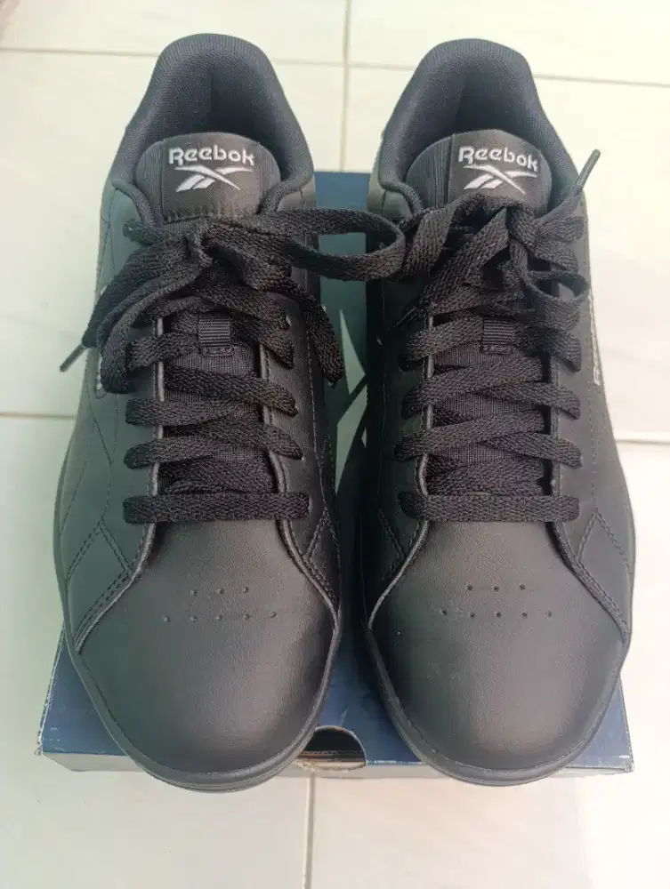 Sepatu Reebok original
