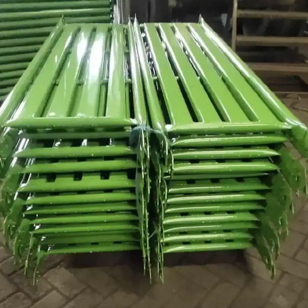 Catwalk Scaffolding Hijau