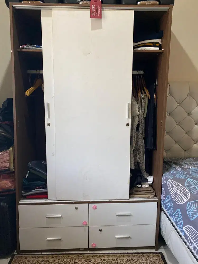 Lemari Baju 2 Pintu Informa
