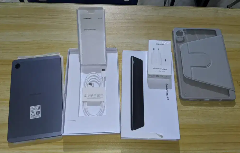 Jual aja nih Samsung galaxy tab A11 Like new