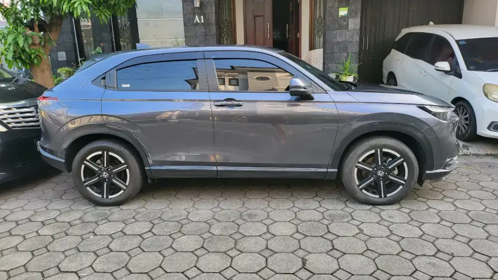 Honda HRV 2022 plat B surat2 lkp pajak hidup
