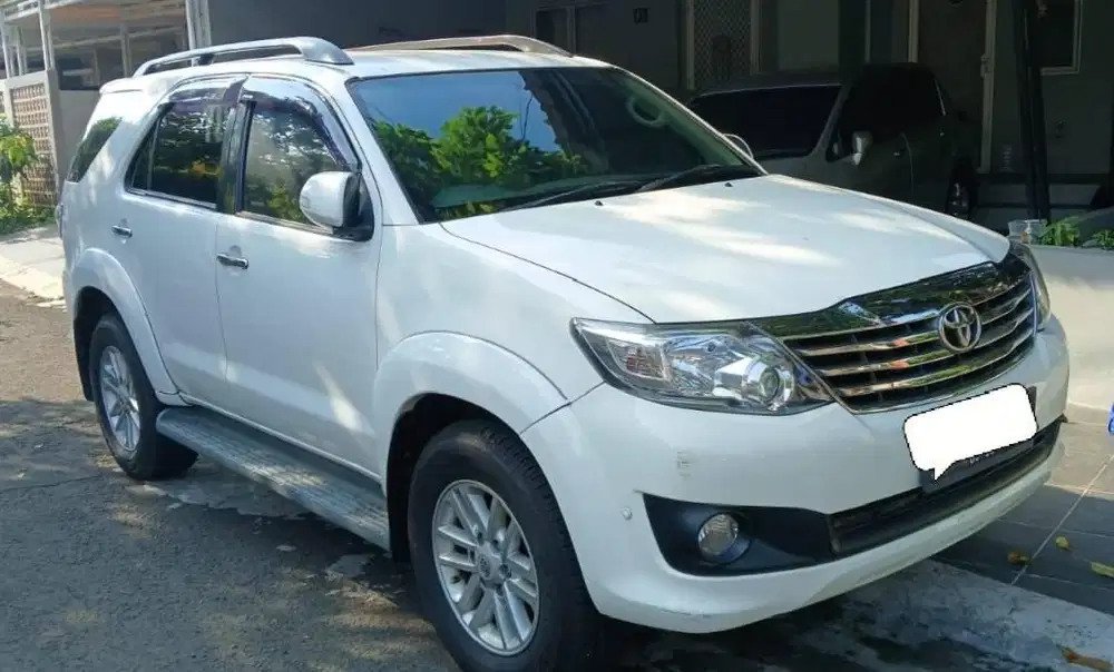 Grand Fortuner G Diesel Automatic 2011