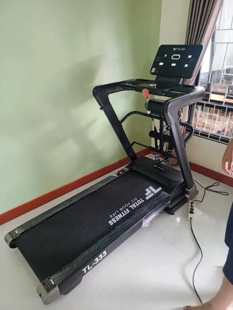 Treadmill standard rumahan multi fungsi bergaransi resmi