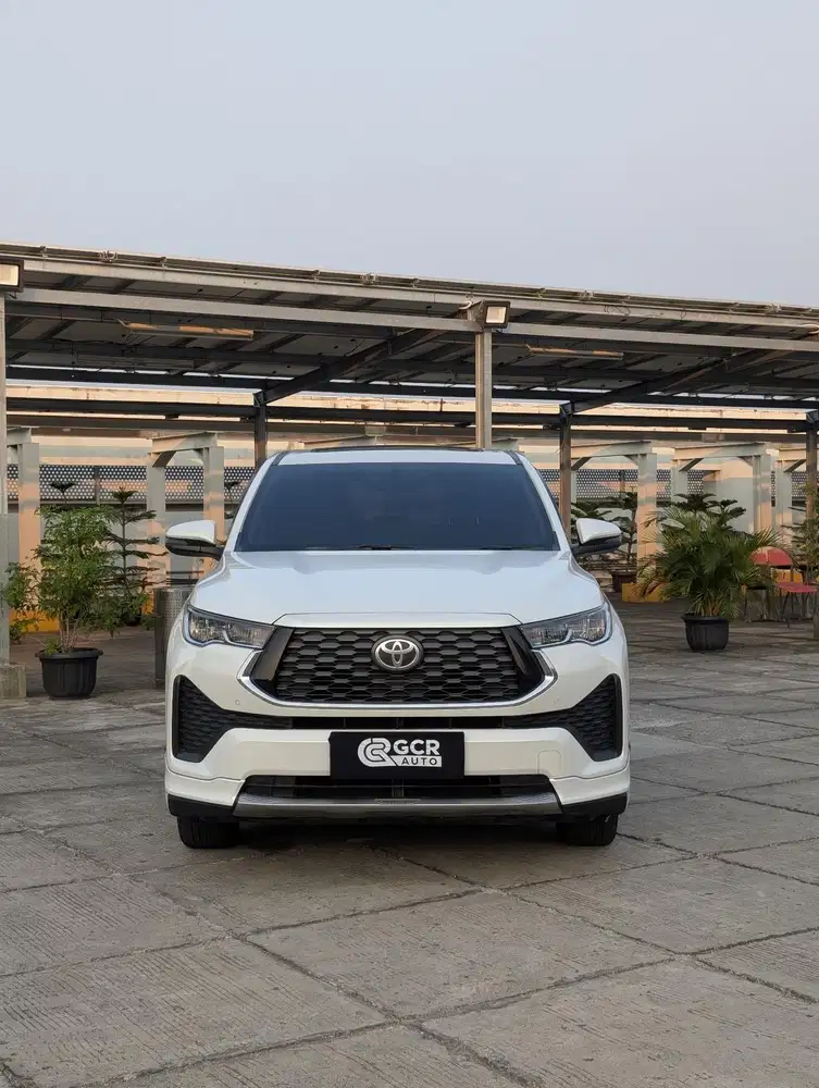 • KM 11 RIBU RECORD • TOYOTA INNOVA ZENIX V HYBRID MODELISTA 2025