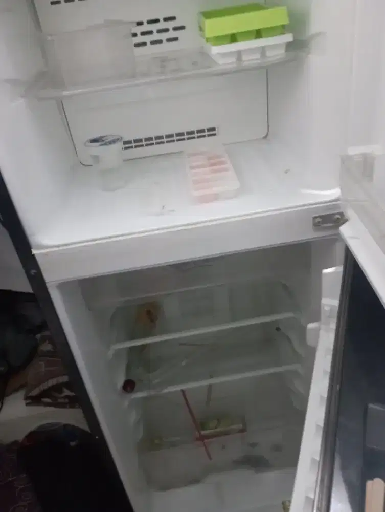 kulkas 2pintu di jual