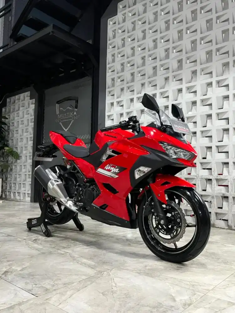 KAWASAKI NINJA 250 2022 - Chintia Mustika