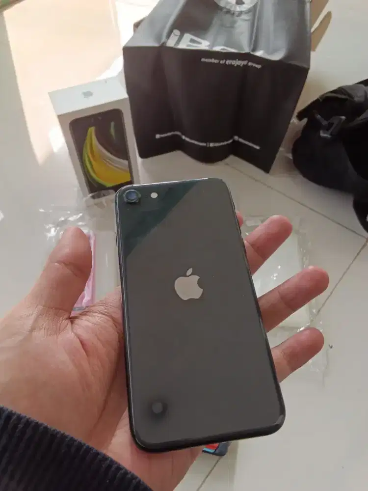 iPhone se 2 2020