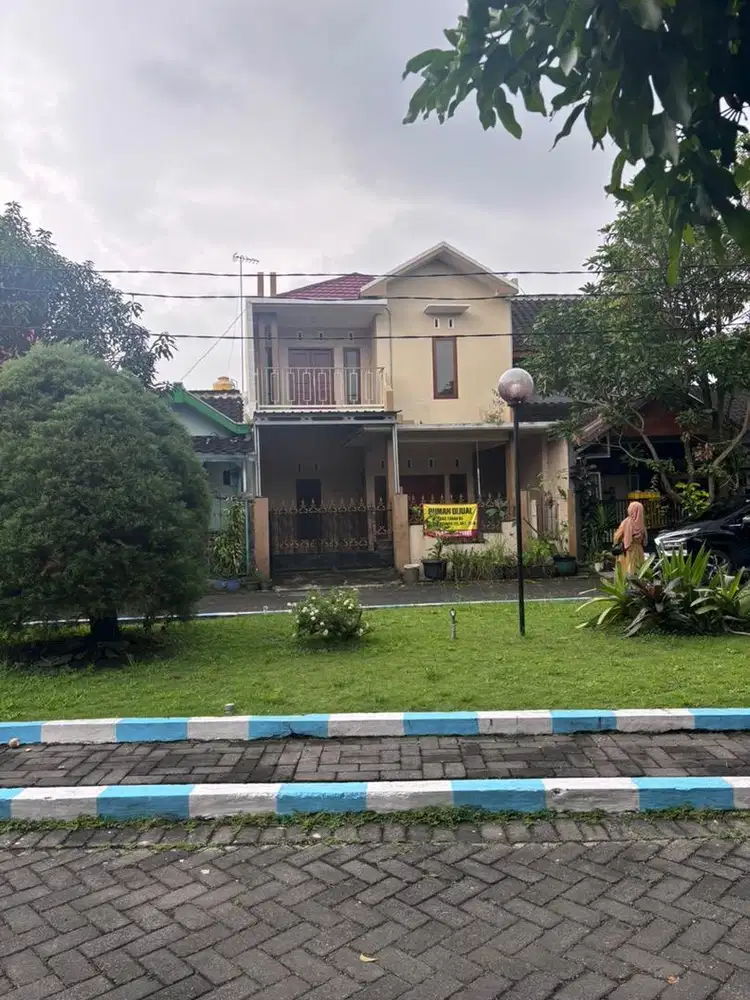DISEWAKAN  /DIJUAL