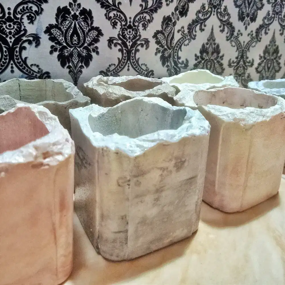 POT SEMEN PERSEGI 8cm MODEL ABSTRAK EGIYU19, POT KAKTUS, POT AESTHETIC