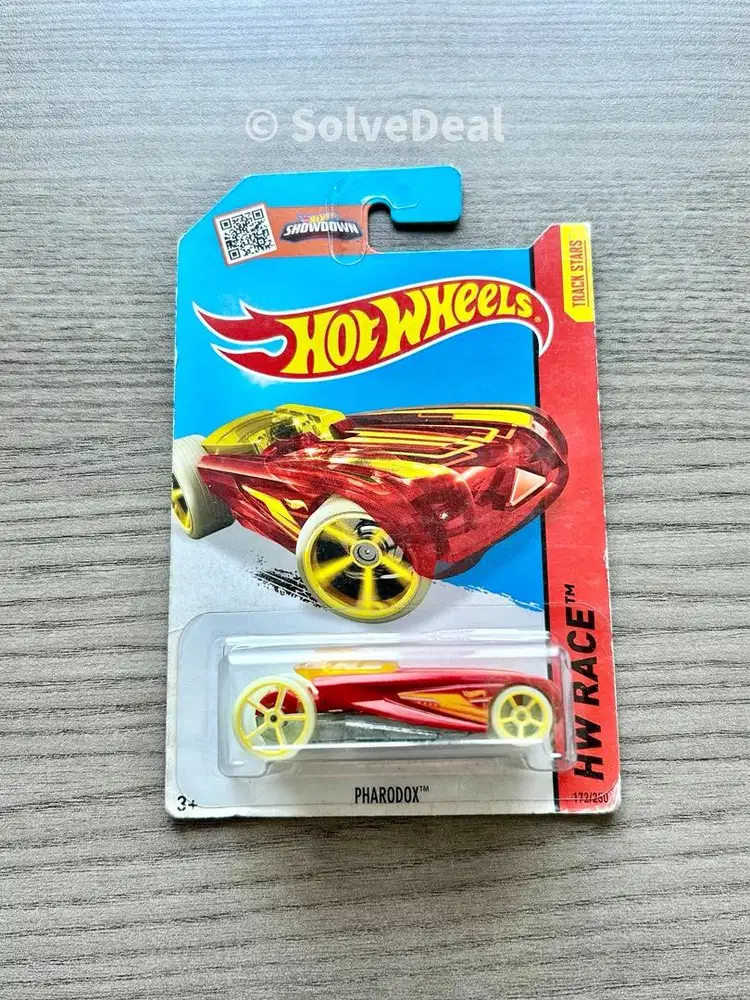 Hot Wheels Pharodox 2015 Red & Orange Koleksi Hotwheels Balap