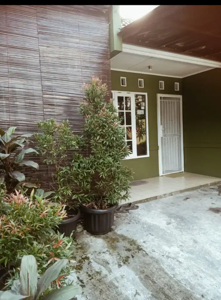 DIJUAL RUMAH DI VILLA ILHAMI