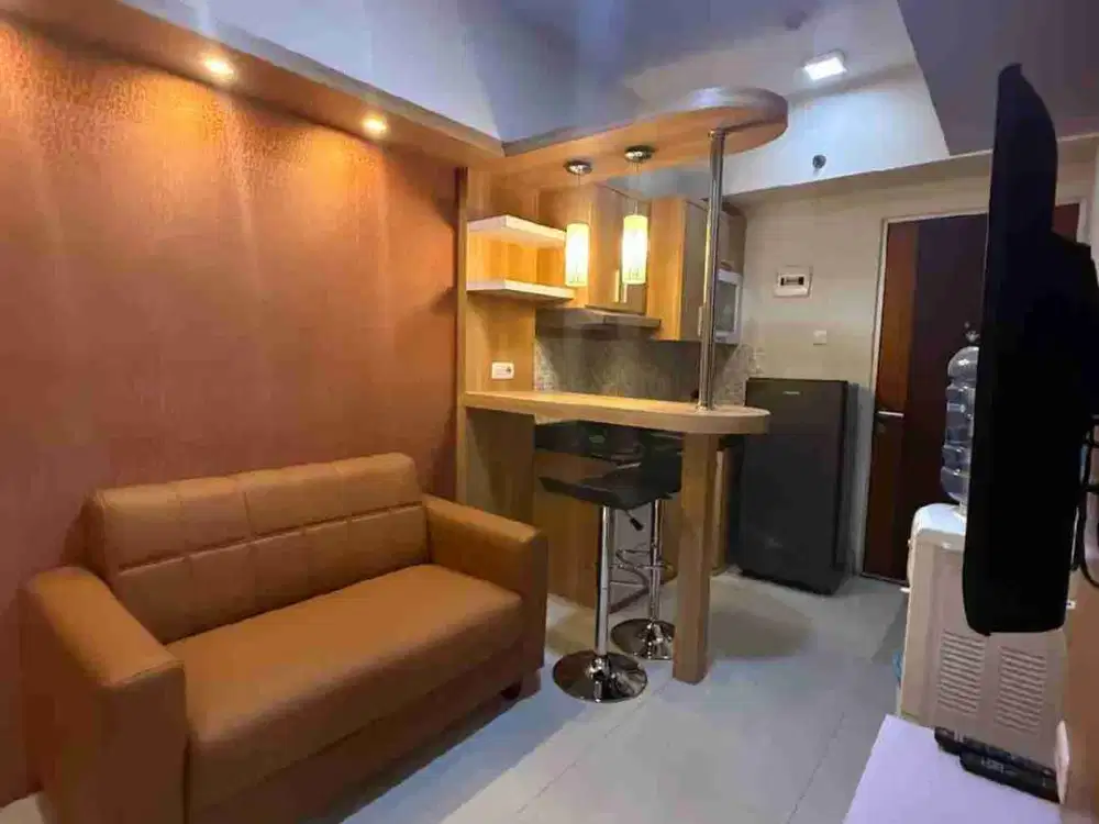 Disewakan Apartemen Gunawangsa Tidar 2BR view Pool