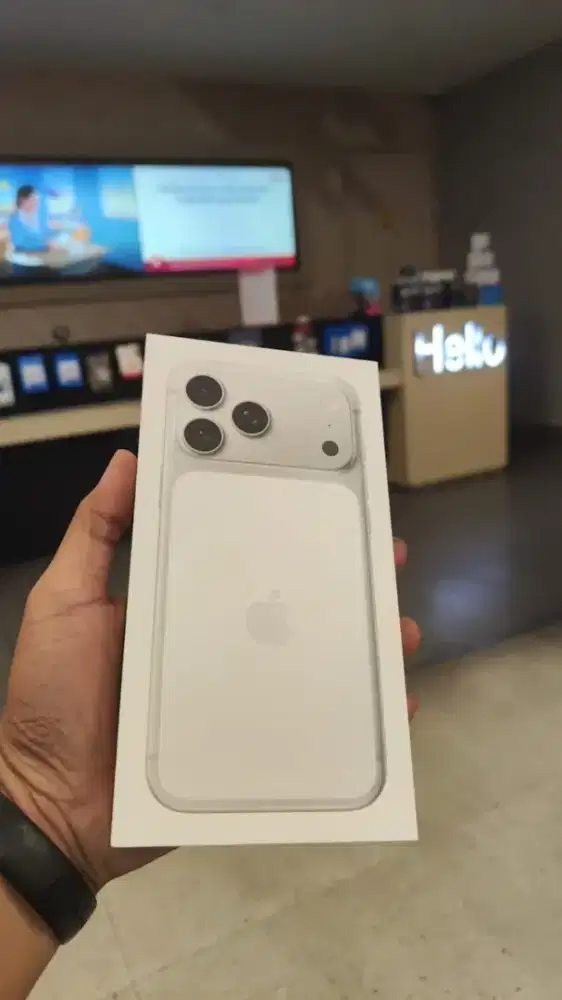 iPhone 17 Promax 512GB Silver Ready Garansi iBox