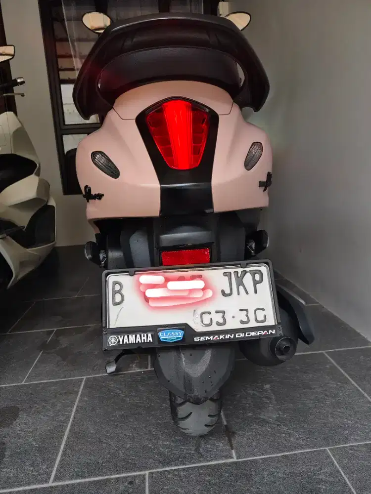 KM 5RB PLAT B Yamaha Grand Filano 2025 Hybrid