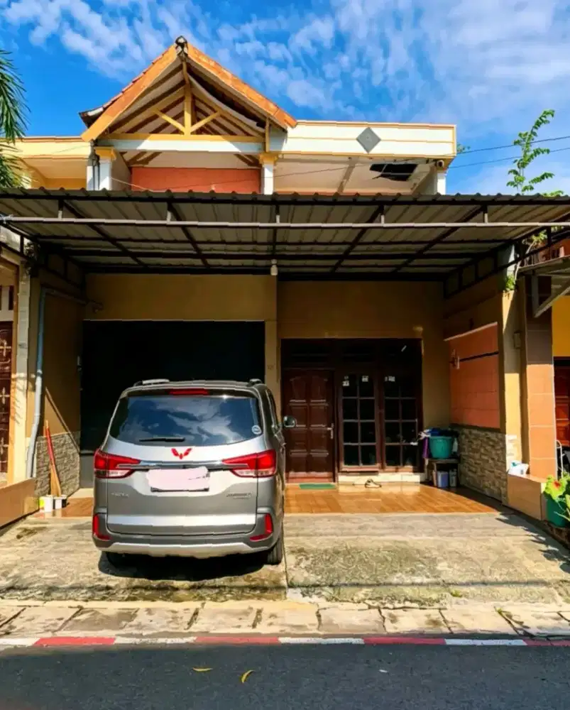 RUMAH 2 LANTAI PATIUNUS PANDEAN LAMPER GAYAMSARI