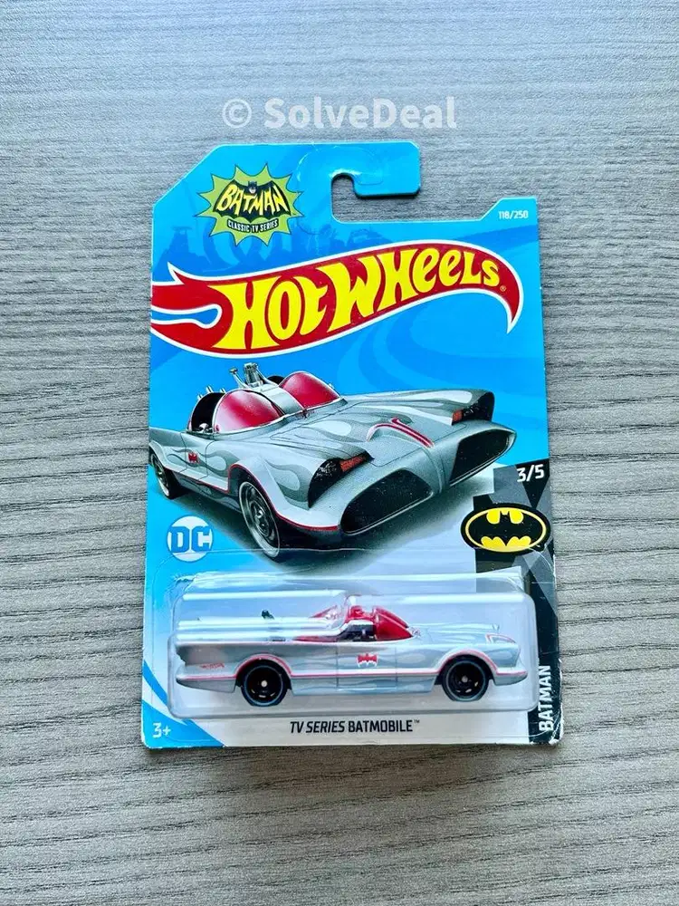 Hot Wheels Batman TV Series Batmobile 2019 Gray Koleksi Hotwheels