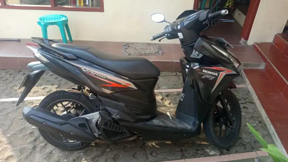Vario 125 LED 2016 H Salatiga