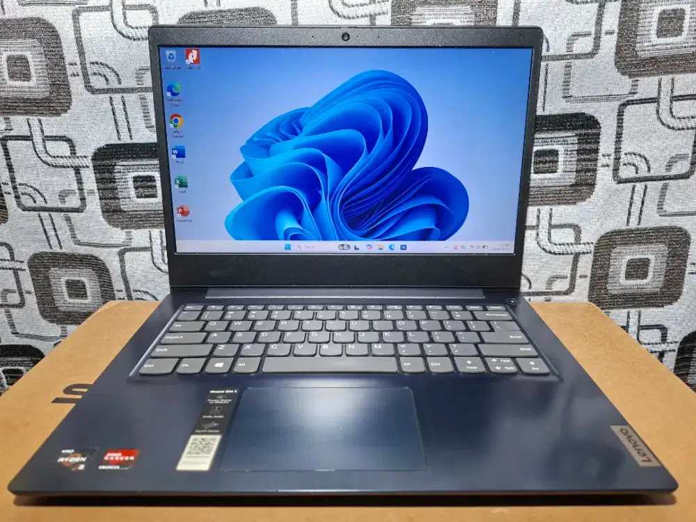 Laptop Lenovo ideapad slim 3 Ryzen bazelless batre awet siap pakai