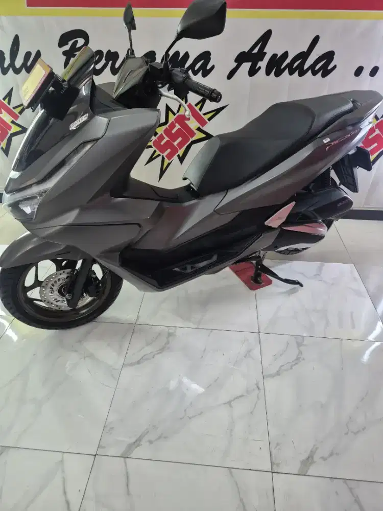 New H pcX 160 abs iss smartkey