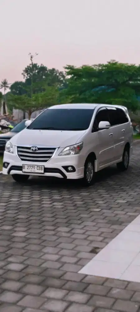 Toyota kijang inova g luxury