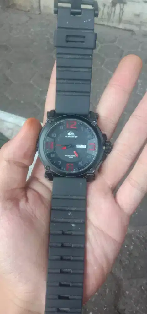 Jam Quicksilver ori