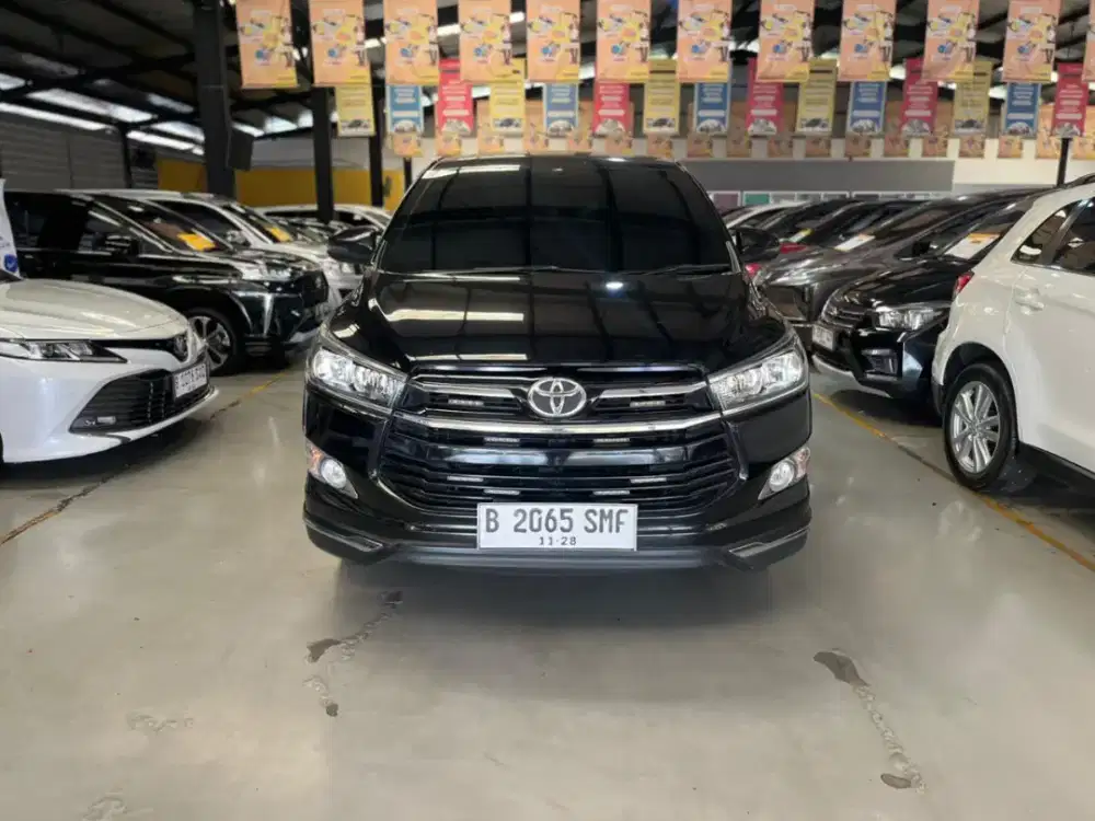 TOYOYA INNOVA REBORN 2.4 G AT 2018 HITAM