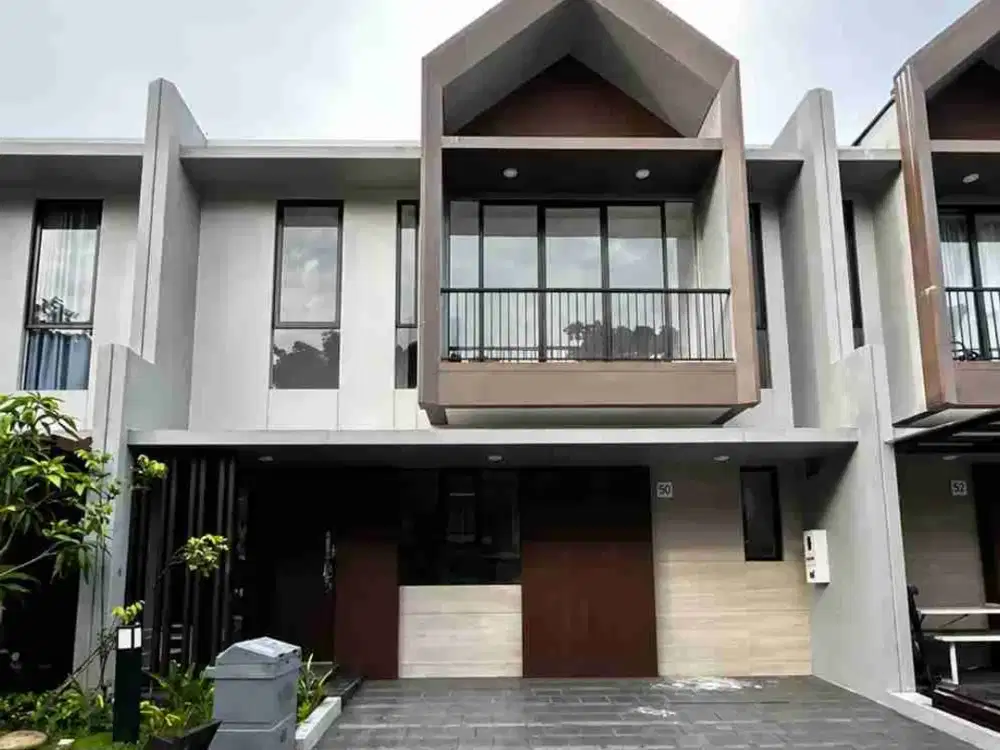 Rumah Siap Huni Summarecon mutiara Makassar jalan utama cluster blue crystal 8x14 mtr
