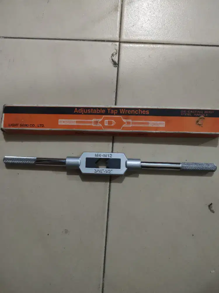 Adjustable Tap Wrench M4-M12 (3/16-1/2) Baru Lengkap Box
