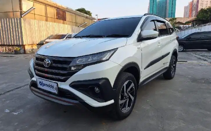 DP MURAH Toyota Rush 1.5 S Bensin-AT 2019 Putih C9JQF