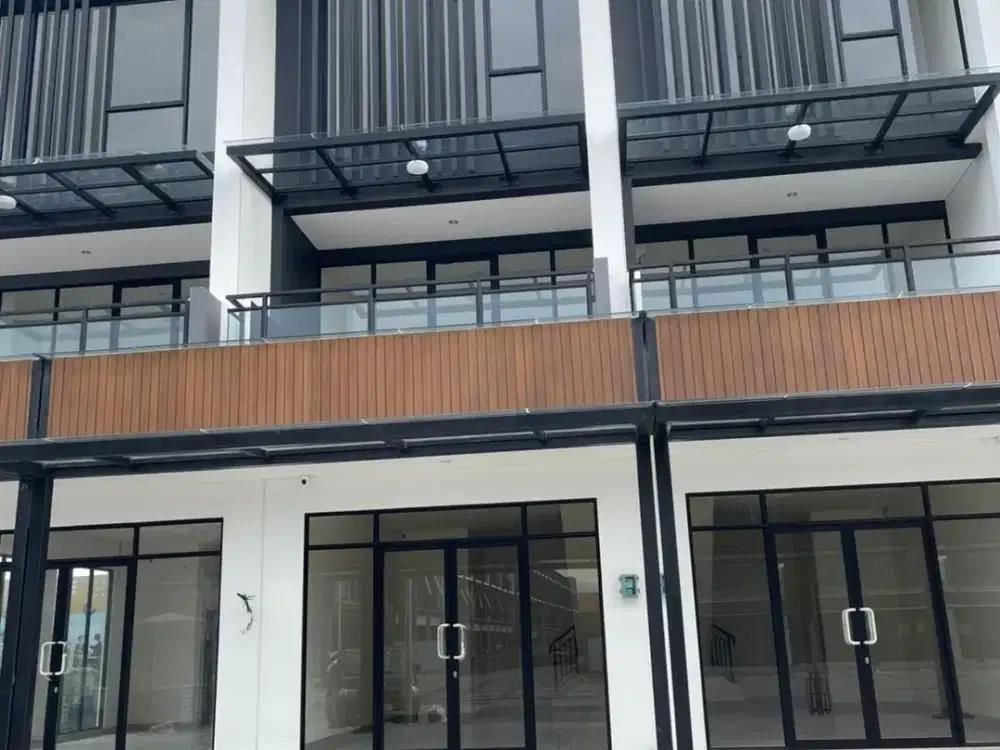Dijual Cepat Ruko Hampton Tipe Alfresco Hadap Boulevard