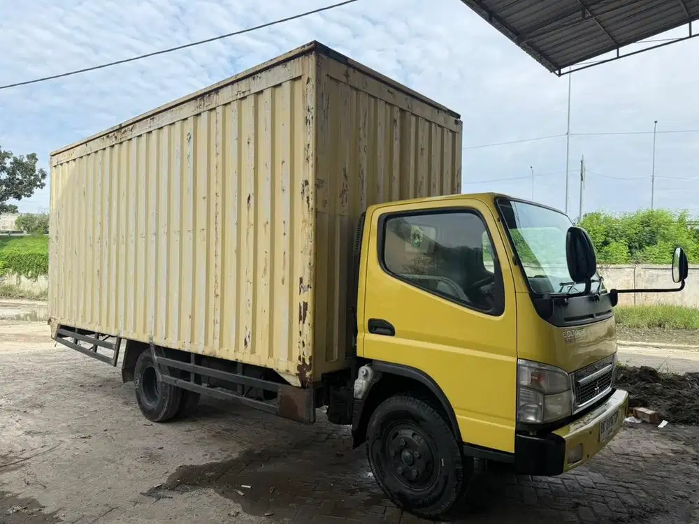 Canter 6 roda box jumbo