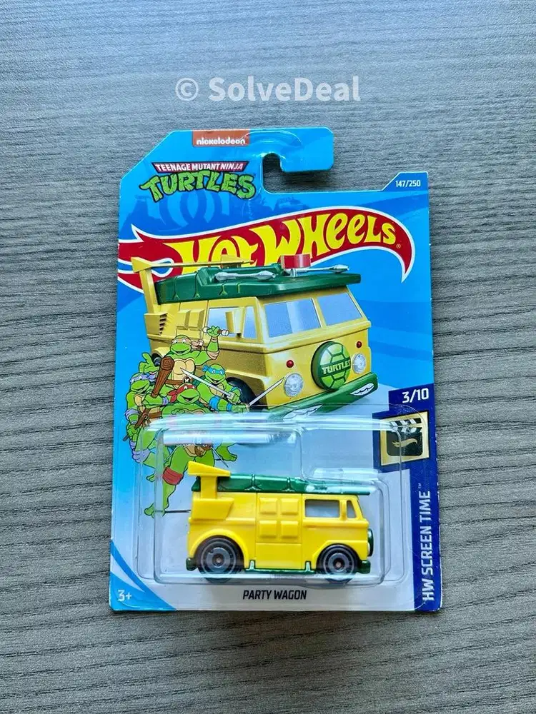 Hot Wheels Teenage Mutant Ninja Turtles Party Wagon 2020 Yellow