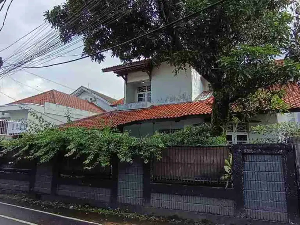 Dijual Cepat Rumah 1,5 lantai di Cipayung