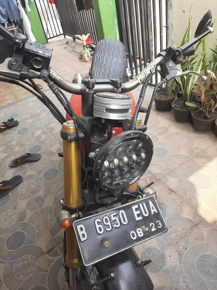 Dijual cepat Scorpio custom