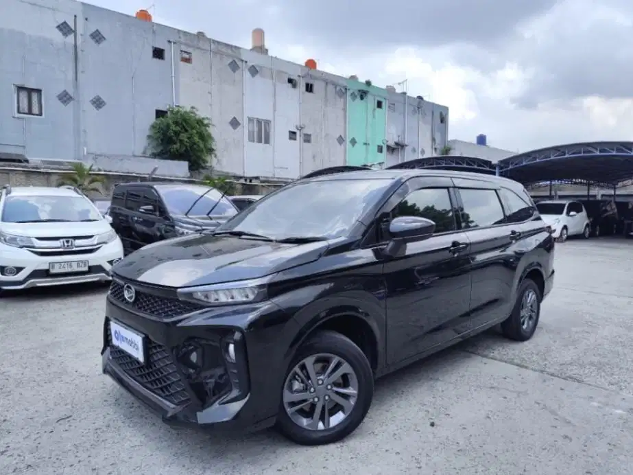 Pajak Panjang - Daihatsu Xenia 1.3 R Bensin-AT 2024