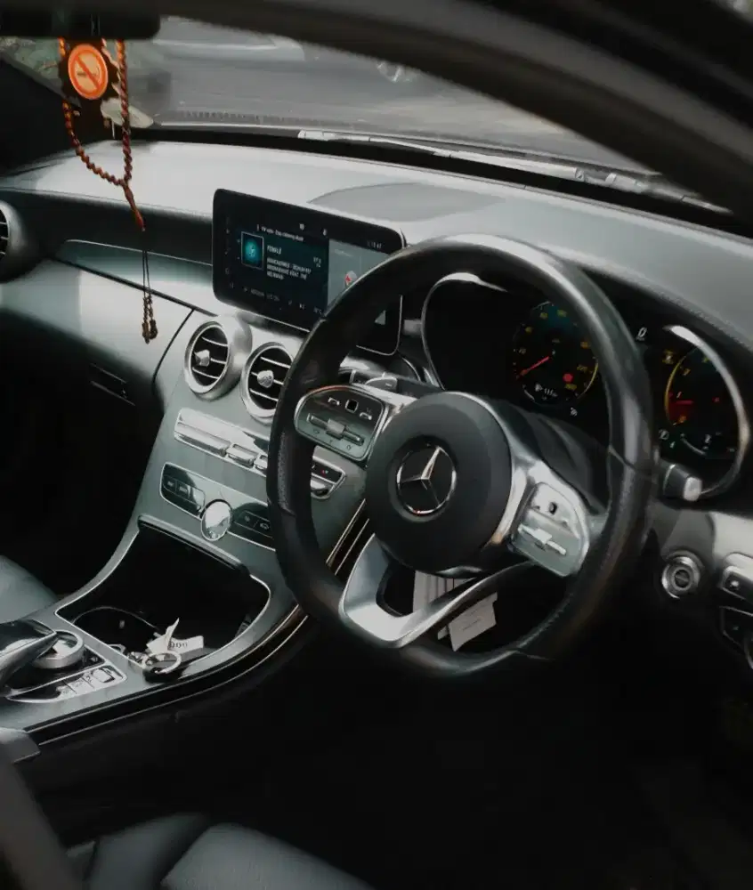 MURAH. Mercedes Benz C300 FACELIFT AMG 2020 w205 2019 c250