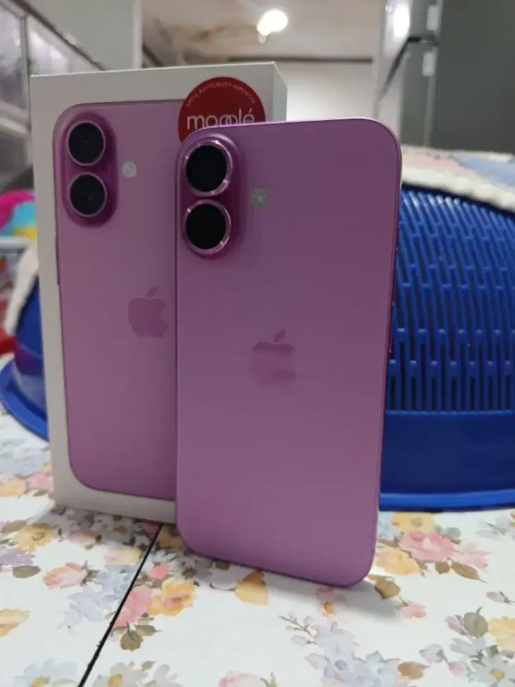 ip 16. 256gb.  garansi masi aktif