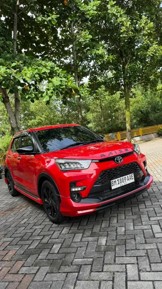 Raize GR Turbo 1.0 Matic 2023 km 30 rb an