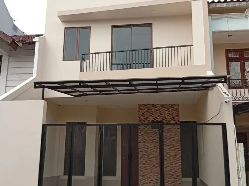 Jual Rumah Brand New Bagus Rapih 3 Lantai di Sunter