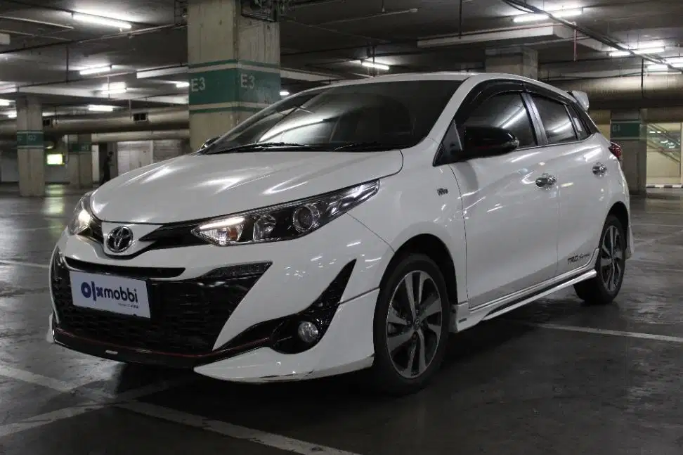 KM Rendah - Toyota Yaris 1.5 S Bensin-AT 2019