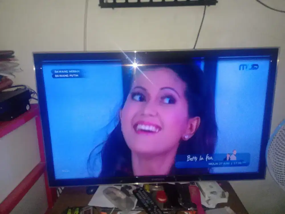 Dijual TV LED 43inc