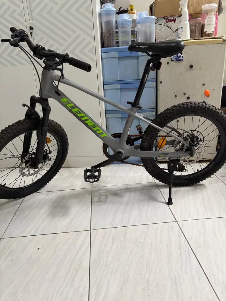 Sepeda ELEMENT dijual